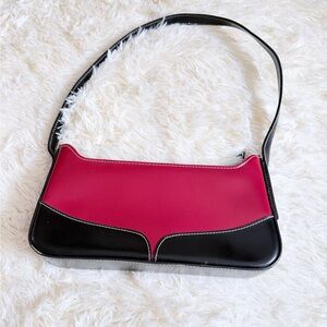 Elegant Black and Red Shoulder Bag